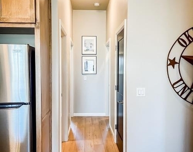 222 Mccullough Street - Photo Thumbnail 25