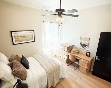 222 Mccullough Street - Photo Thumbnail 36
