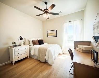 222 Mccullough Street - Photo Thumbnail 35