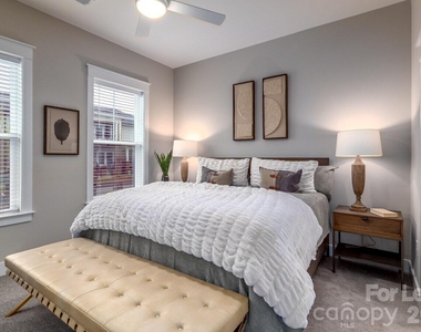 1241 Columbia Circle - Photo Thumbnail 7
