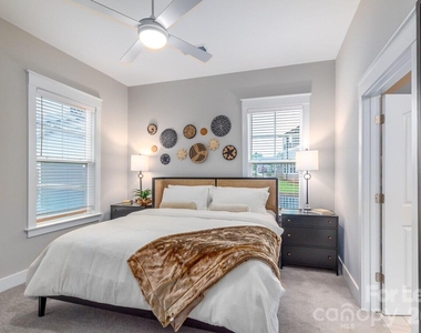 1241 Columbia Circle - Photo Thumbnail 17
