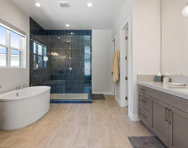 57935 Stone Creek Trail W - Photo Thumbnail 9