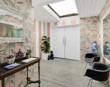 1818 N Berne Drive - Photo Thumbnail 5