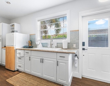 43 W Plumosa Lane - Photo Thumbnail 11