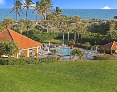 301 S Seas Drive - Photo Thumbnail 17