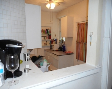 325 Saint Paul St - Photo Thumbnail 4