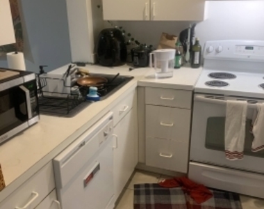 450 Park Dr - Photo Thumbnail 11