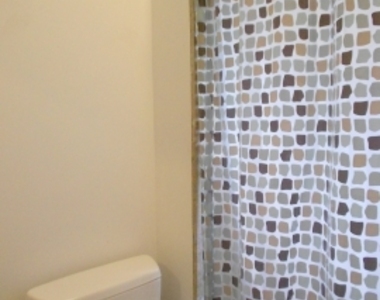 450 Park Dr - Photo Thumbnail 3
