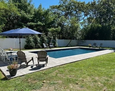7 Huckleberry Lane - Photo Thumbnail 21