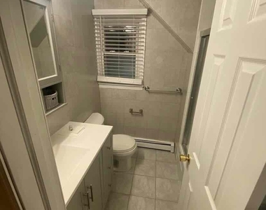 20 Central Avenue - Photo Thumbnail 3