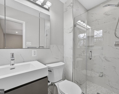 7507 Murillo Street - Photo Thumbnail 29
