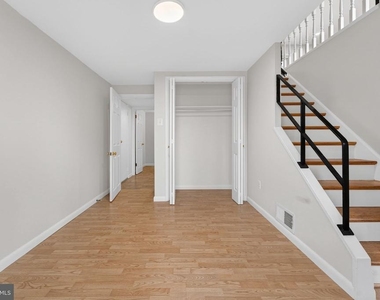 7507 Murillo Street - Photo Thumbnail 1