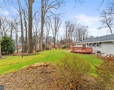 7507 Murillo Street - Photo Thumbnail 39