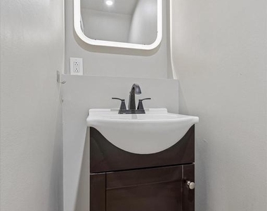 1117 Rosalie Street - Photo Thumbnail 21
