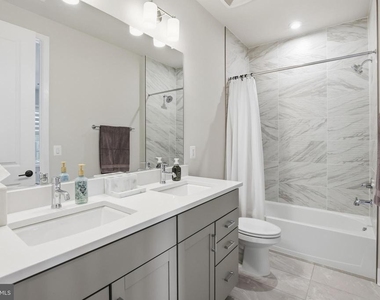9725 Lantana Way - Photo Thumbnail 32