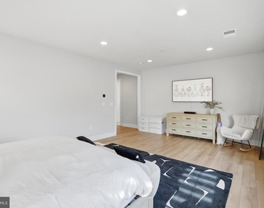 9725 Lantana Way - Photo Thumbnail 20