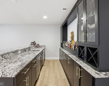 9725 Lantana Way - Photo Thumbnail 40