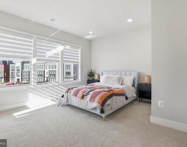 9725 Lantana Way - Photo Thumbnail 27