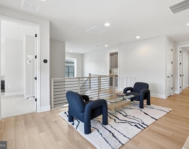 9725 Lantana Way - Photo Thumbnail 35