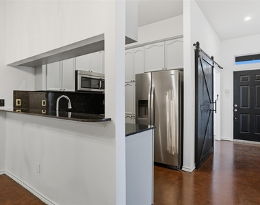 2918 N 620 Ranch Rd - Photo Thumbnail 10