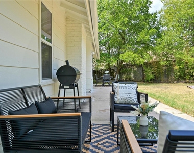 9414 Meadow Vale - Photo Thumbnail 31