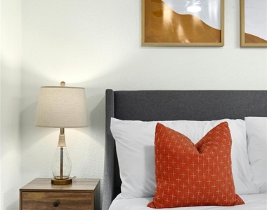 9414 Meadow Vale - Photo Thumbnail 30