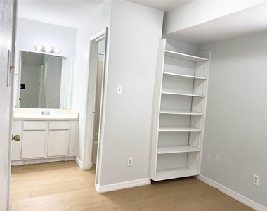 513 South Park Dr - Photo Thumbnail 7