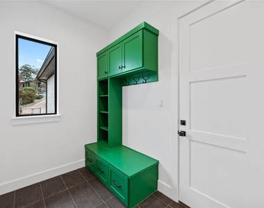 806 Sunfish St - Photo Thumbnail 30