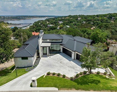 806 Sunfish St - Photo Thumbnail 2