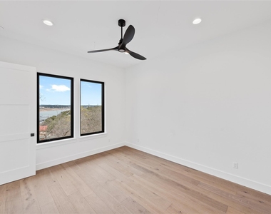 806 Sunfish St - Photo Thumbnail 19