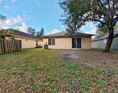 796 Wynfield Circle - Photo Thumbnail 18
