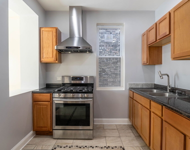 4837 W Monroe Street - Photo Thumbnail 14
