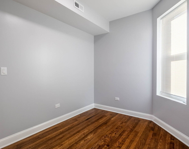 4837 W Monroe Street - Photo Thumbnail 9