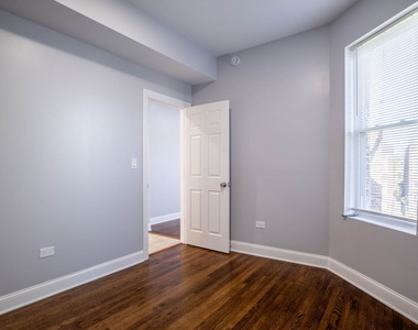 4837 W Monroe Street - Photo Thumbnail 13