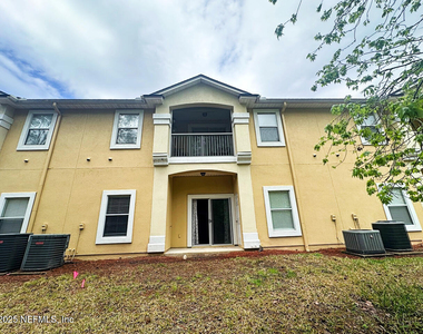 109 Brannan Place - Photo Thumbnail 17