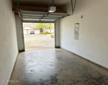 109 Brannan Place - Photo Thumbnail 13
