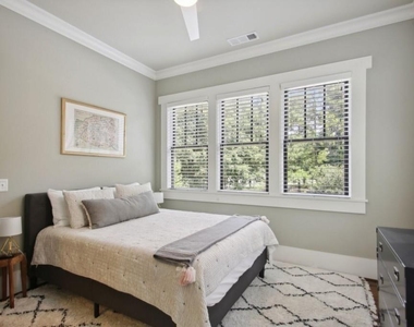 519 N Highland Avenue Ne - Photo Thumbnail 18