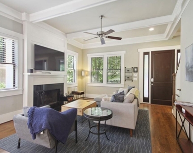 519 N Highland Avenue Ne - Photo Thumbnail 3