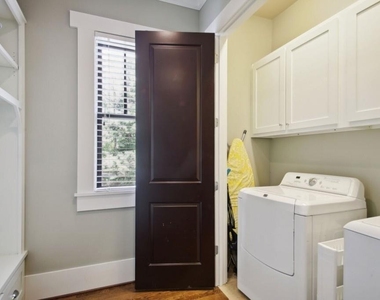 519 N Highland Avenue Ne - Photo Thumbnail 23