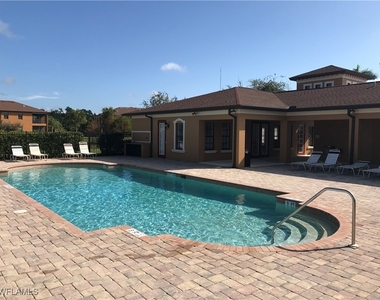 3783 Pino Vista Way - Photo Thumbnail 19