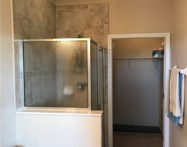 3783 Pino Vista Way - Photo Thumbnail 9