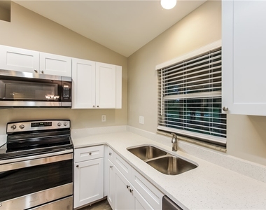 2904 Wanda Avenue S - Photo Thumbnail 11