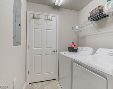 10711 Palazzo Way - Photo Thumbnail 12