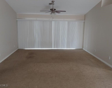 2023 Nw 3rd Terrace - Photo Thumbnail 4