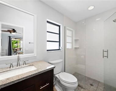 521 102nd Avenue N - Photo Thumbnail 15
