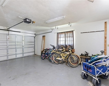 521 102nd Avenue N - Photo Thumbnail 28