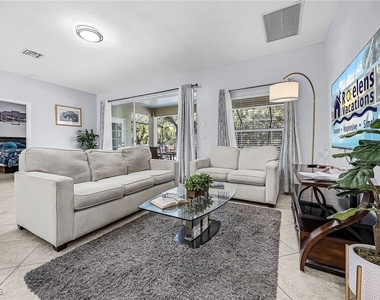 2649 Sw 32nd Street - Photo Thumbnail 1