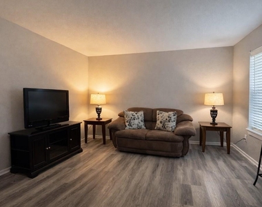 1541 Moritz Drive - Photo Thumbnail 1