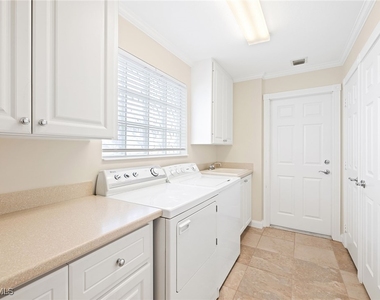 7539 Novara Court - Photo Thumbnail 21