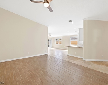 7539 Novara Court - Photo Thumbnail 11